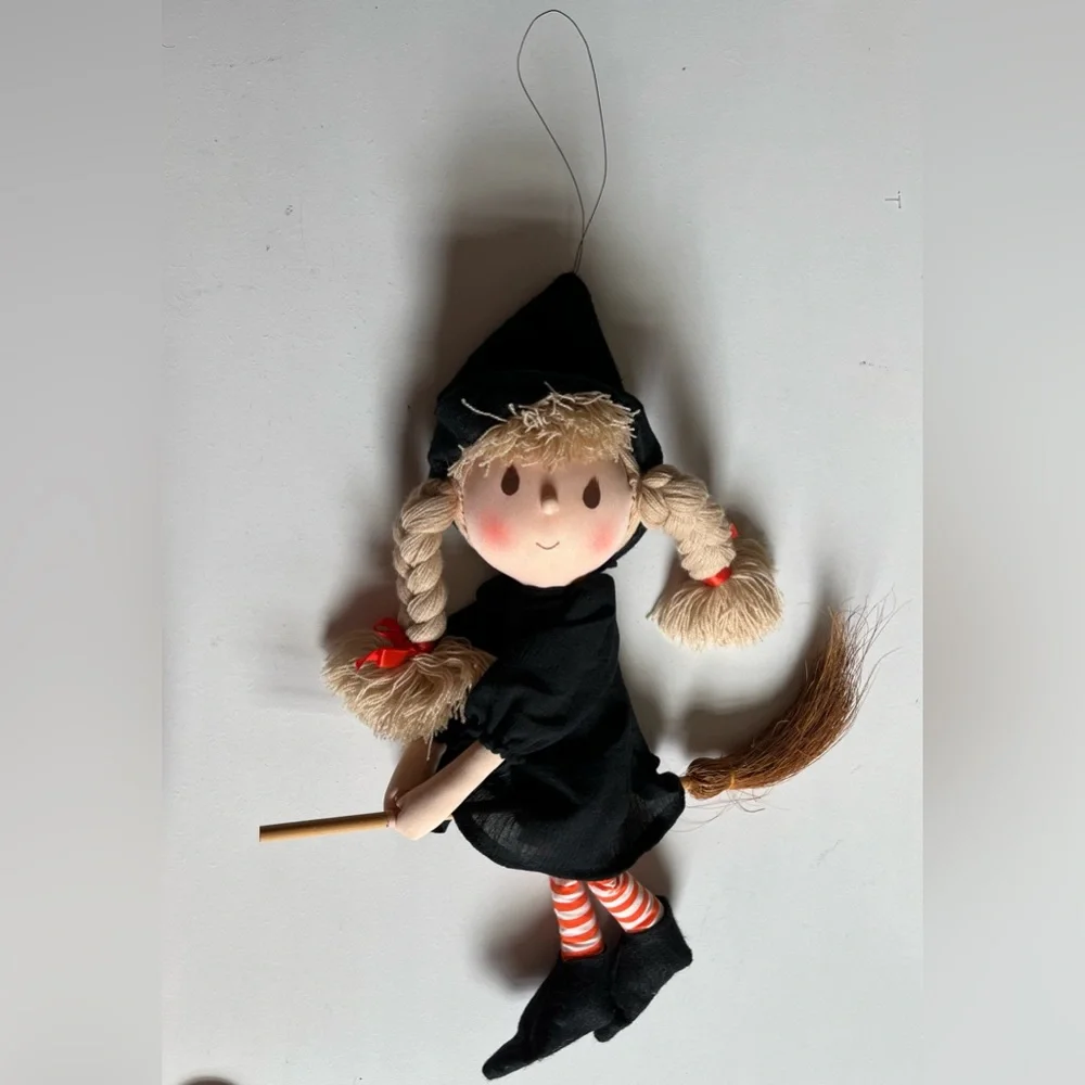 Vintage Applause 1984 Halloween Hanging Girl Witch with broom yarn, cloth, fiber